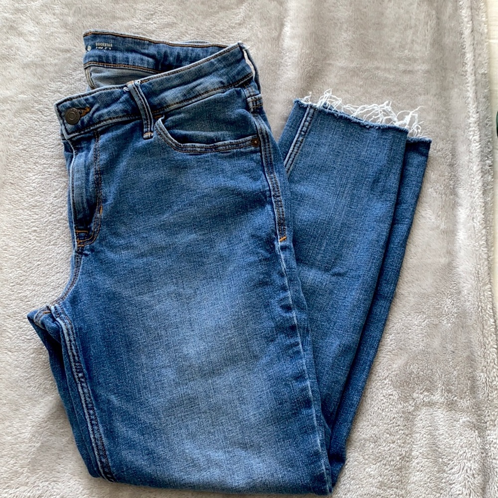 Old Navy Rockstar Super Skinny Jeans